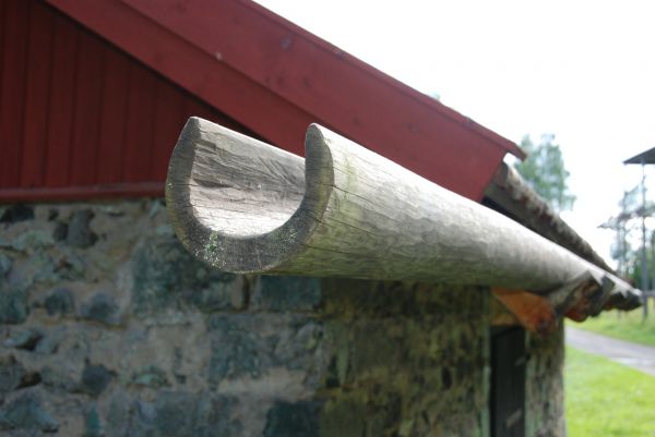 Wooden Gutter Repair in Hillsborough